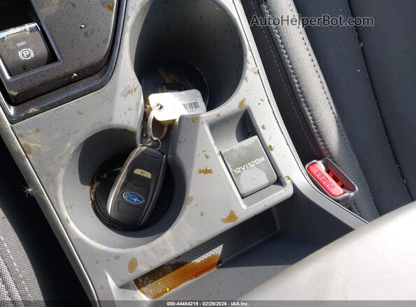4S4GUHD61T3733124 2026 SUBARU CROSSTREK Серый Вид панели приборов