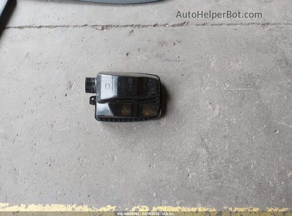 4S4GUHM68S3777703 2025 SUBARU CROSSTREK Серебряный Вид щитка приборов