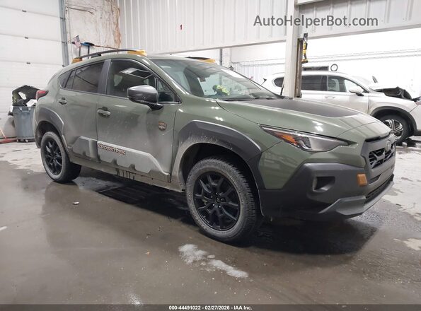4S4GUHU64T3704331 2026 SUBARU CROSSTREK Зеленый Передняя правая четверть