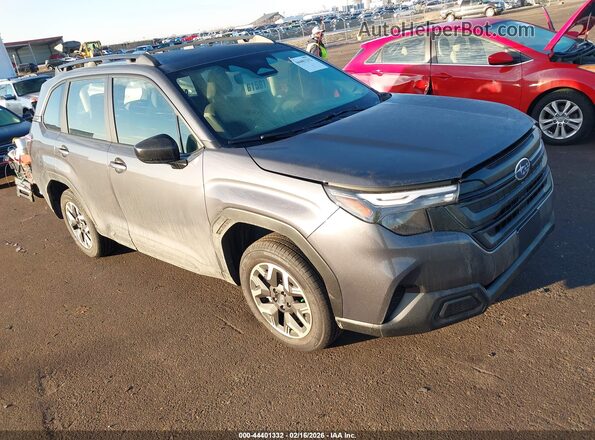 4S4SLDA64T3018395 2026 SUBARU FORESTER Серый Передняя правая четверть
