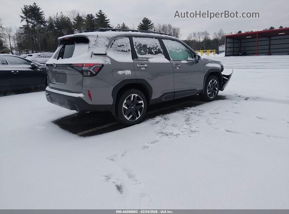 4S4SLDR67T3024034 2026 SUBARU FORESTER Серый Задняя правая четверть