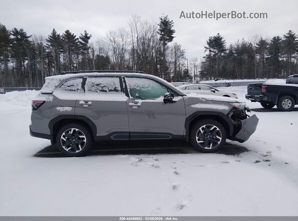 4S4SLDR67T3024034 2026 SUBARU FORESTER Серый Вид задней части салона