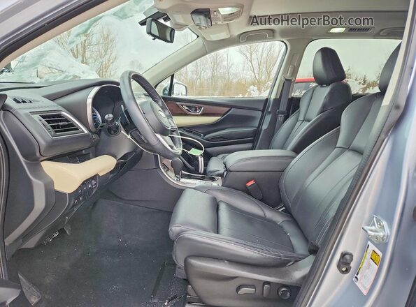 4S4WMARD1N3451983 2022 SUBARU ASCENT Серебряный Вид салона спереди