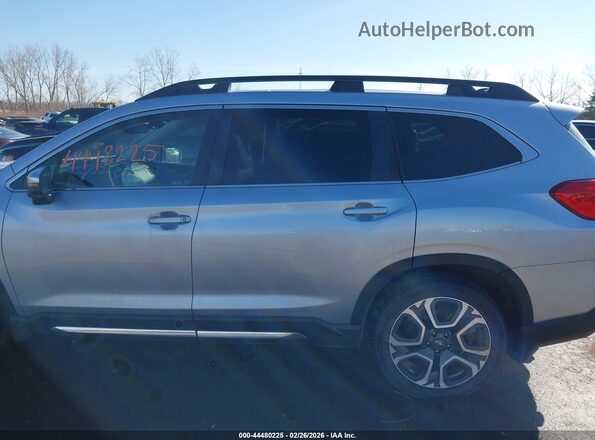4S4WMAUD3P3464034 2023 SUBARU ASCENT Silver სალონის 360-გრადუსიანი ხედი