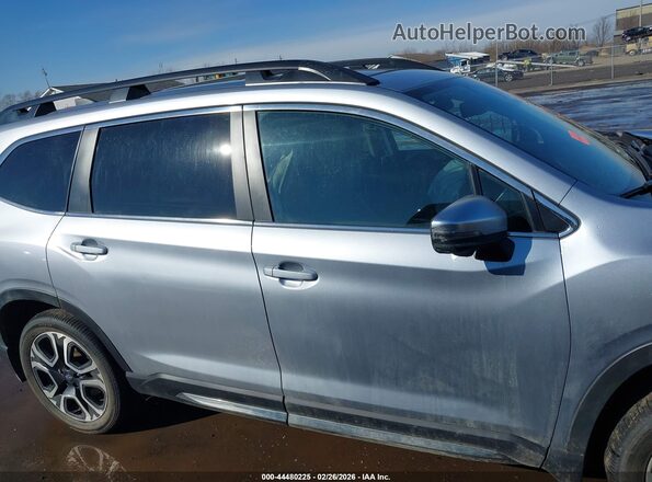 4S4WMAUD3P3464034 2023 SUBARU ASCENT Silver უკანა სალონის ხედი