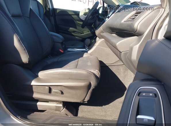 4S4WMAUD3P3464034 2023 SUBARU ASCENT Silver წინა სალონის ხედი