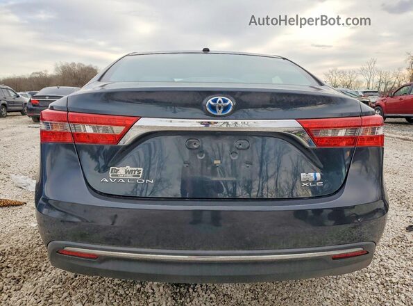 4T1BD1EB5GU052882 2016 TOYOTA AVALON Black Вид ззаду