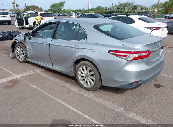 4T1C11AK7LU877271 2020 TOYOTA LE Серебряный Задняя левая четверть