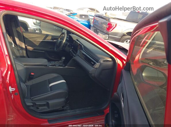 4T1DAACK0SU003571 2025 TOYOTA CAMRY Red Vista interior delantera