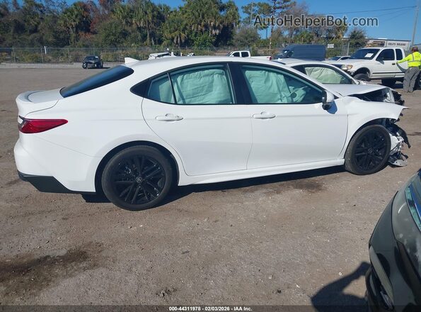 4T1DAACK2TU675598 2026 TOYOTA CAMRY White Vista interior trasera