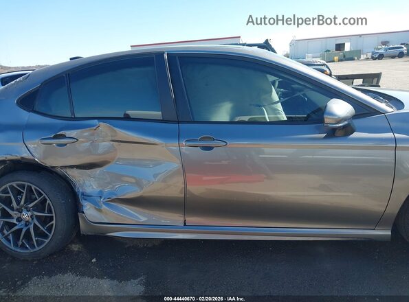 4T1DAACK5SU545376 2025 TOYOTA CAMRY Gray Vista interior trasera