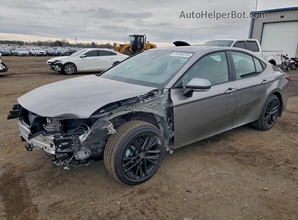 4T1DAACK5TU670217 2026 TOYOTA CAMRY Серебряный Передняя левая четверть