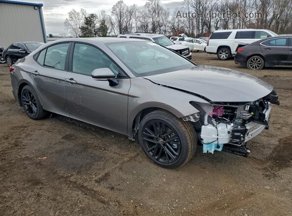 4T1DAACK5TU670217 2026 TOYOTA CAMRY Серебряный Передняя правая четверть