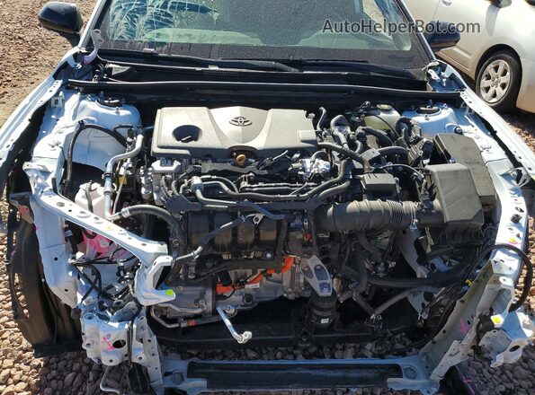 4T1DBADK3TU039350 2026 TOYOTA CAMRY Белый Вид задней части салона