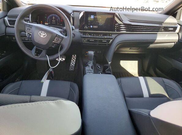 4T1DBADK3TU039350 2026 TOYOTA CAMRY Белый Вид панели приборов