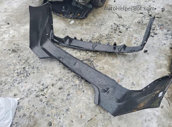4T1DBADKXTU543412 2026 TOYOTA CAMRY Black Widok komory silnika