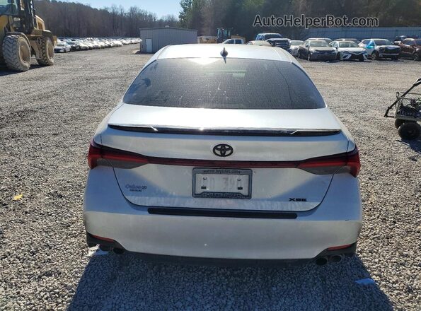 4T1EZ1FBXMU058735 2021 TOYOTA AVALON Белый Вид сзади