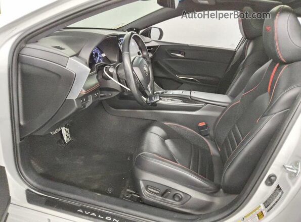 4T1FZ1FB4MU062218 2021 TOYOTA AVALON Серый Вид салона спереди