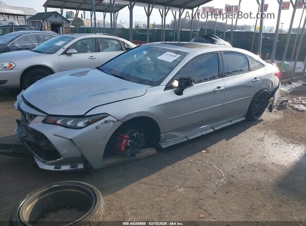 4T1FZ1FBXLU047303 2020 TOYOTA AVALON Серебряный Передняя левая четверть