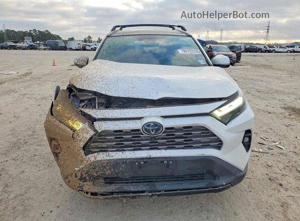 4T3D6RFVXPU121857 2023 TOYOTA LIMITED Белый Вид спереди