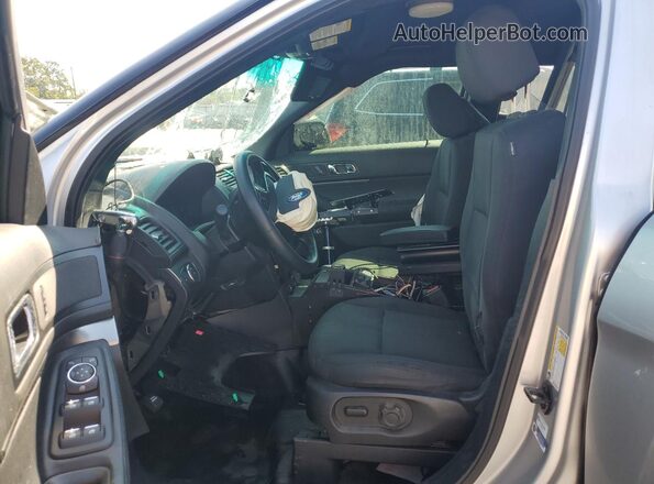 1FM5K8AR0HGE13563 2017 FORD FORD EXPLORER Серебряный Вид панели приборов