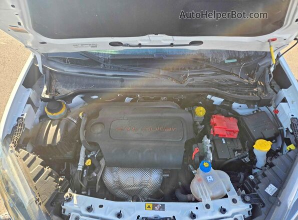 ZFBHRFAB3N6X47224 2022 RAM ALL MODELS Белый Вид панели приборов