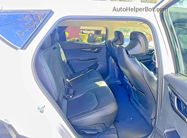 5XYC34JA3SG010361 2025 KIA EV6 Белый Вид сзади