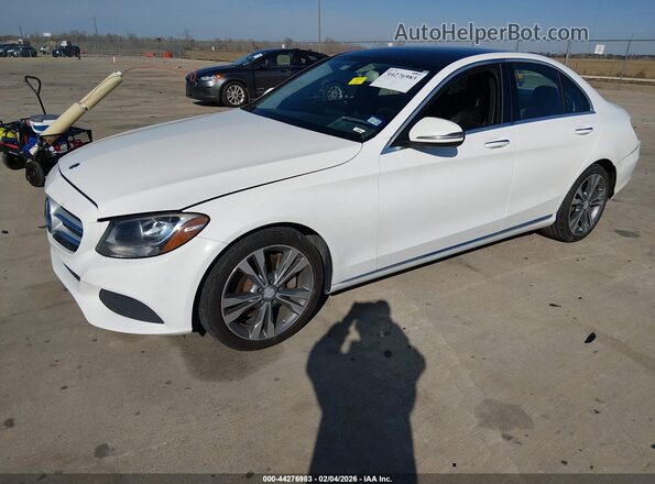 55SWF4JB0GU105504 2016 MERCEDES-BENZ C-CLASS White Przód lewy