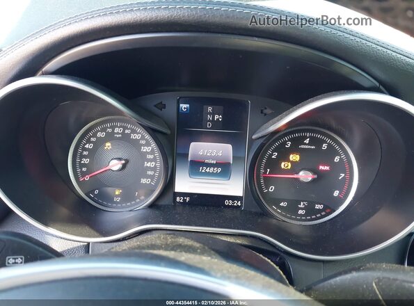 55SWF4JB0HU211520 2017 MERCEDES-BENZ C-CLASS Black Widok tylnych siedzeń