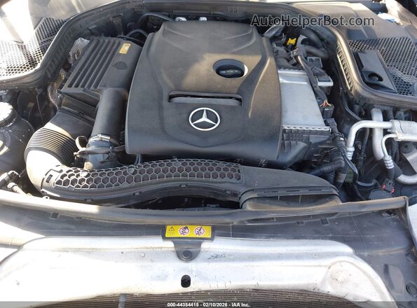 55SWF4JB0HU211520 2017 MERCEDES-BENZ C-CLASS Black Widok z tyłu