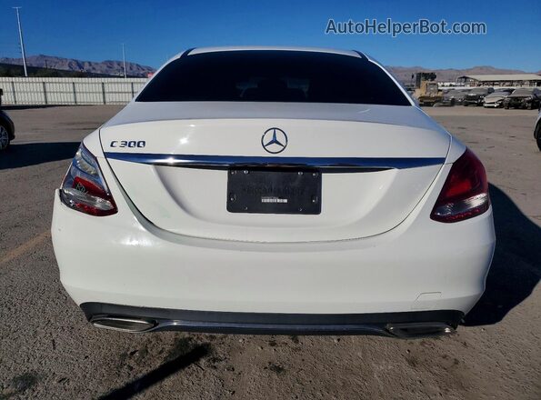 55SWF4JB1GU099437 2016 MERCEDES-BENZ C White Widok z tyłu