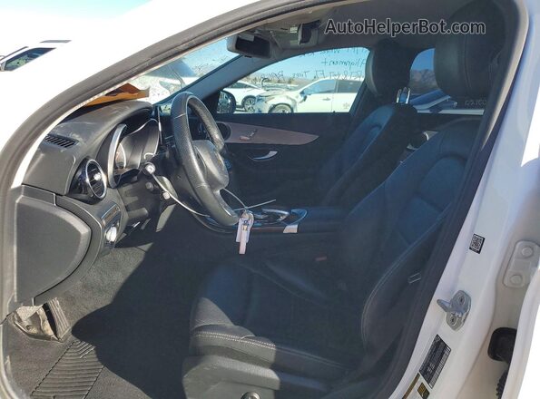 55SWF4JB1GU099437 2016 MERCEDES-BENZ C White Widok wnętrza z przodu