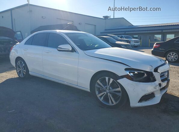 55SWF4JB1GU099437 2016 MERCEDES-BENZ C White Przód prawy