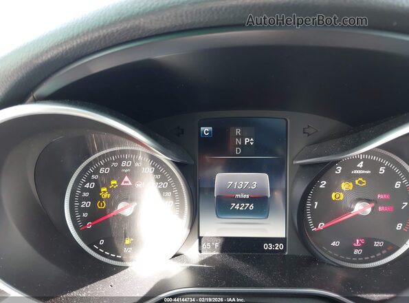 55SWF4JB1HU190421 2017 MERCEDES-BENZ C-CLASS Light Blue Вид задних сидений