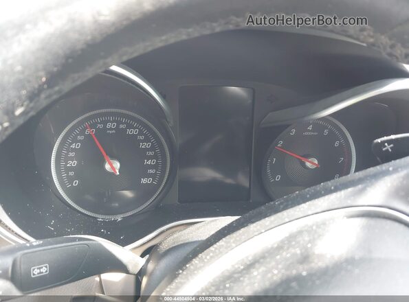 55SWF4JB1JU236433 2018 MERCEDES-BENZ C-CLASS White Հետևի նստատեղերի տեսք