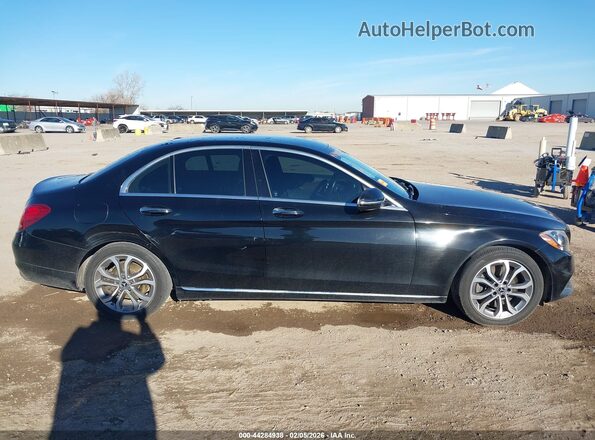 55SWF4JB2HU214838 2017 MERCEDES-BENZ C-CLASS Black Вид задньої частини салону