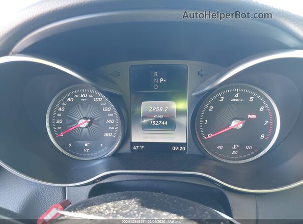 55SWF4JB2HU214838 2017 MERCEDES-BENZ C-CLASS Black Вид задніх сидінь