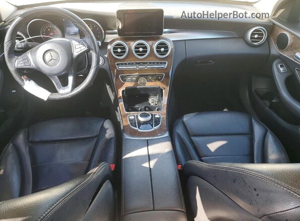 55SWF4JB3HU195409 2017 MERCEDES-BENZ C White Vista del salpicadero