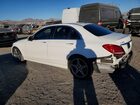 2018 Mercedes-benz C 300 Белый vin: 55SWF4JB3JU247577