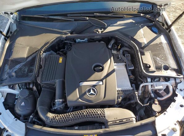 55SWF4JB3JU247577 2018 MERCEDES-BENZ C Белый Вид задней части салона