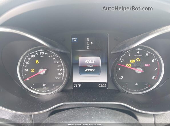 55SWF4JB3JU276240 2018 MERCEDES-BENZ C-CLASS Серебряный Вид задних сидений
