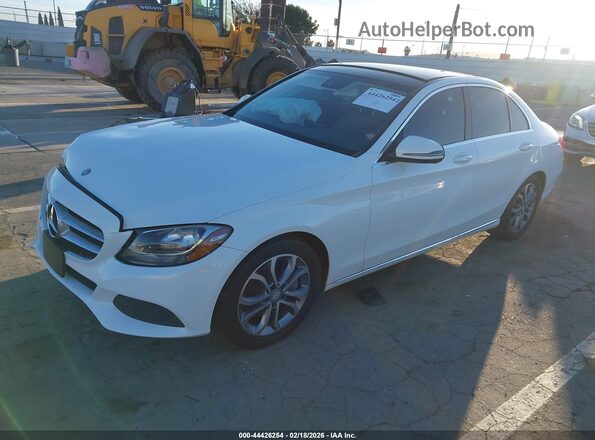 55SWF4JBXGU132399 2016 MERCEDES-BENZ C-CLASS White Front left