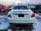 2017 Mercedes-benz C 300 4matic Белый vin: 55SWF4KB0HU208020