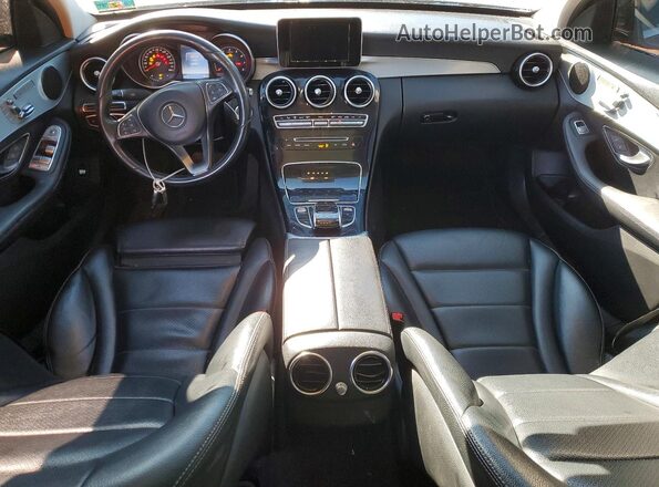 55SWF4KB4GU146572 2016 MERCEDES-BENZ C Black Вид панелі приладів
