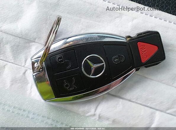 55SWF4KB5GU102791 2016 MERCEDES-BENZ C-CLASS Black Dashboard view