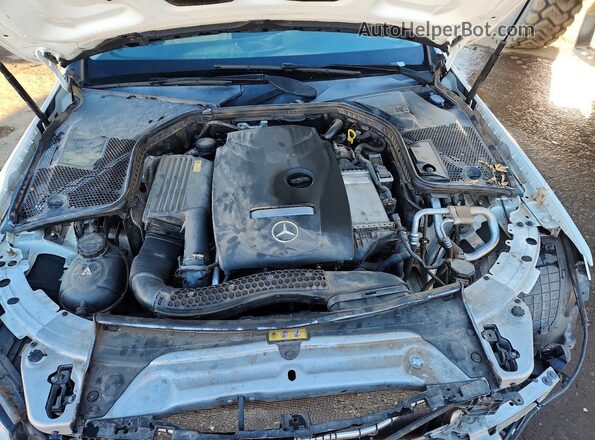55SWF4KB5GU107392 2016 MERCEDES-BENZ C White Вид задньої частини салону