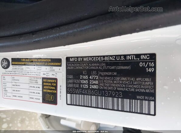 55SWF4KB6GU137923 2016 MERCEDES-BENZ C-CLASS White Вид підкапотного простору