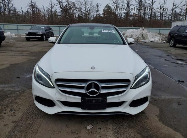 55SWF4KB7GU103098 2016 MERCEDES-BENZ C White Вид спереду