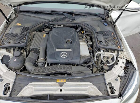 55SWF4KB7GU103098 2016 MERCEDES-BENZ C White Вид задньої частини салону