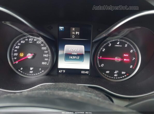 55SWF4KB9GU112417 2016 MERCEDES-BENZ C-CLASS Champagne Vista de los asientos traseros